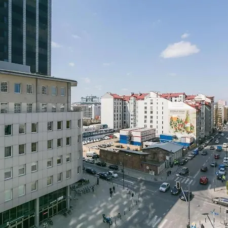 Close-urban Chic - Mennica - Center