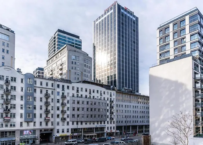 Urban Chic - Mennica - Center Varsovie